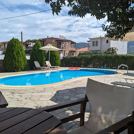 Guesthouse Christos Скопелос Екстер'єр фото