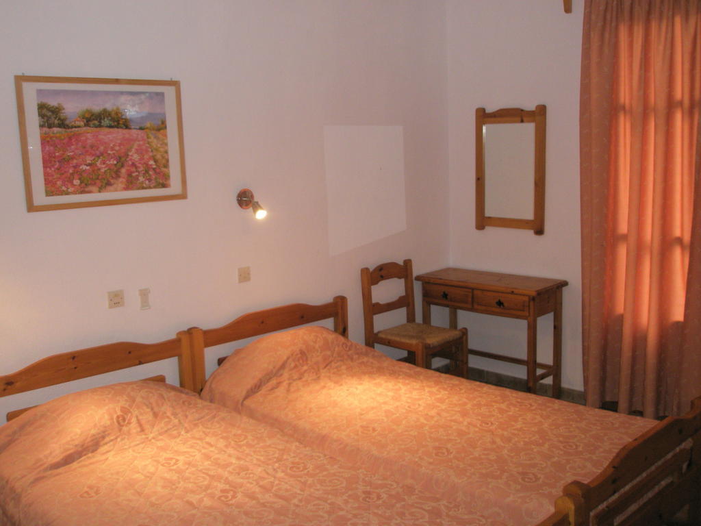 Guesthouse Christos Скопелос Екстер'єр фото