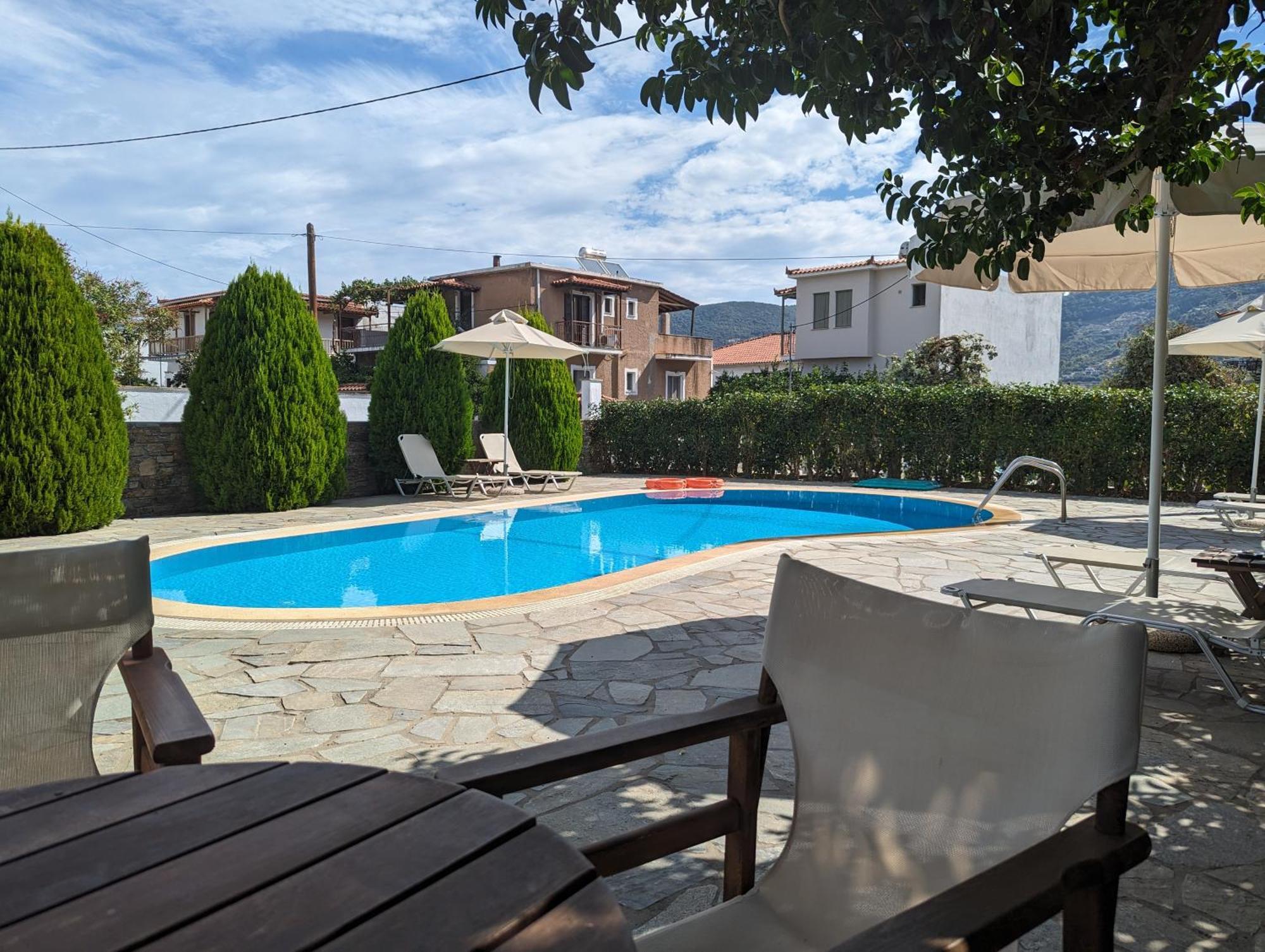 Guesthouse Christos Скопелос Екстер'єр фото