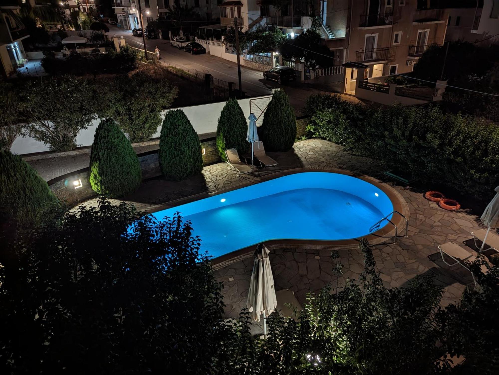 Guesthouse Christos Скопелос Екстер'єр фото
