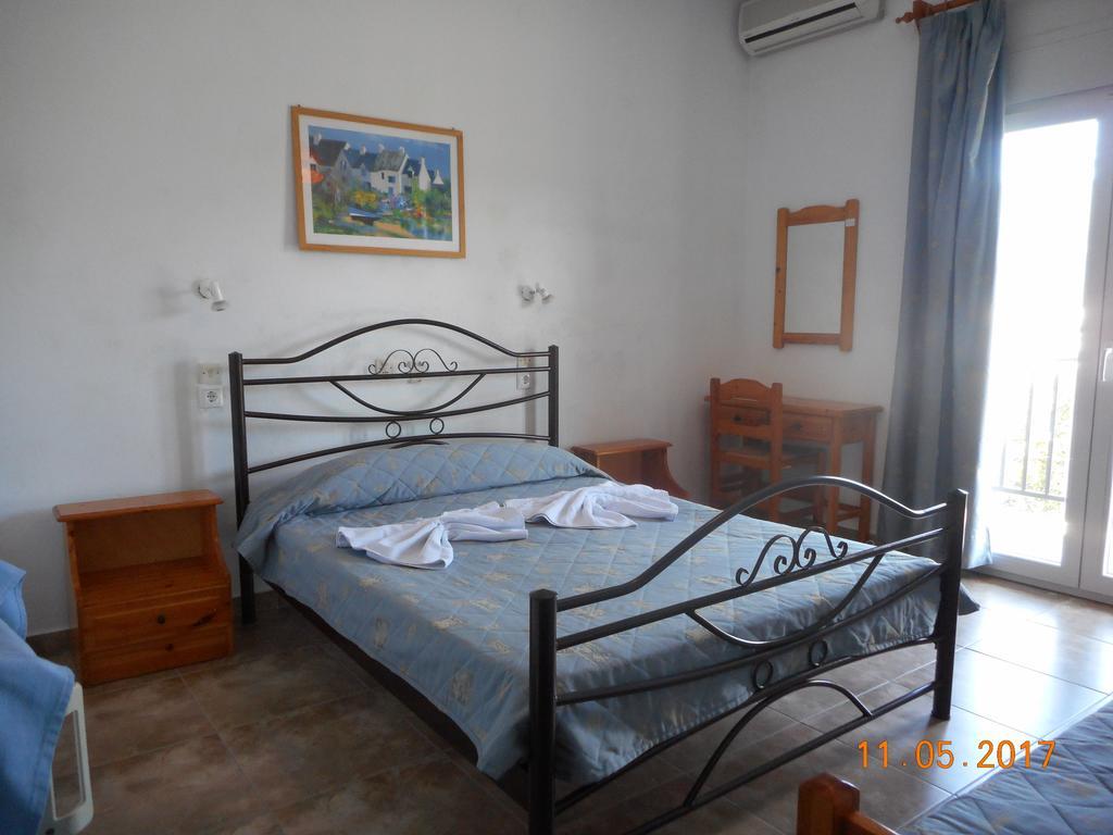 Guesthouse Christos Скопелос Екстер'єр фото