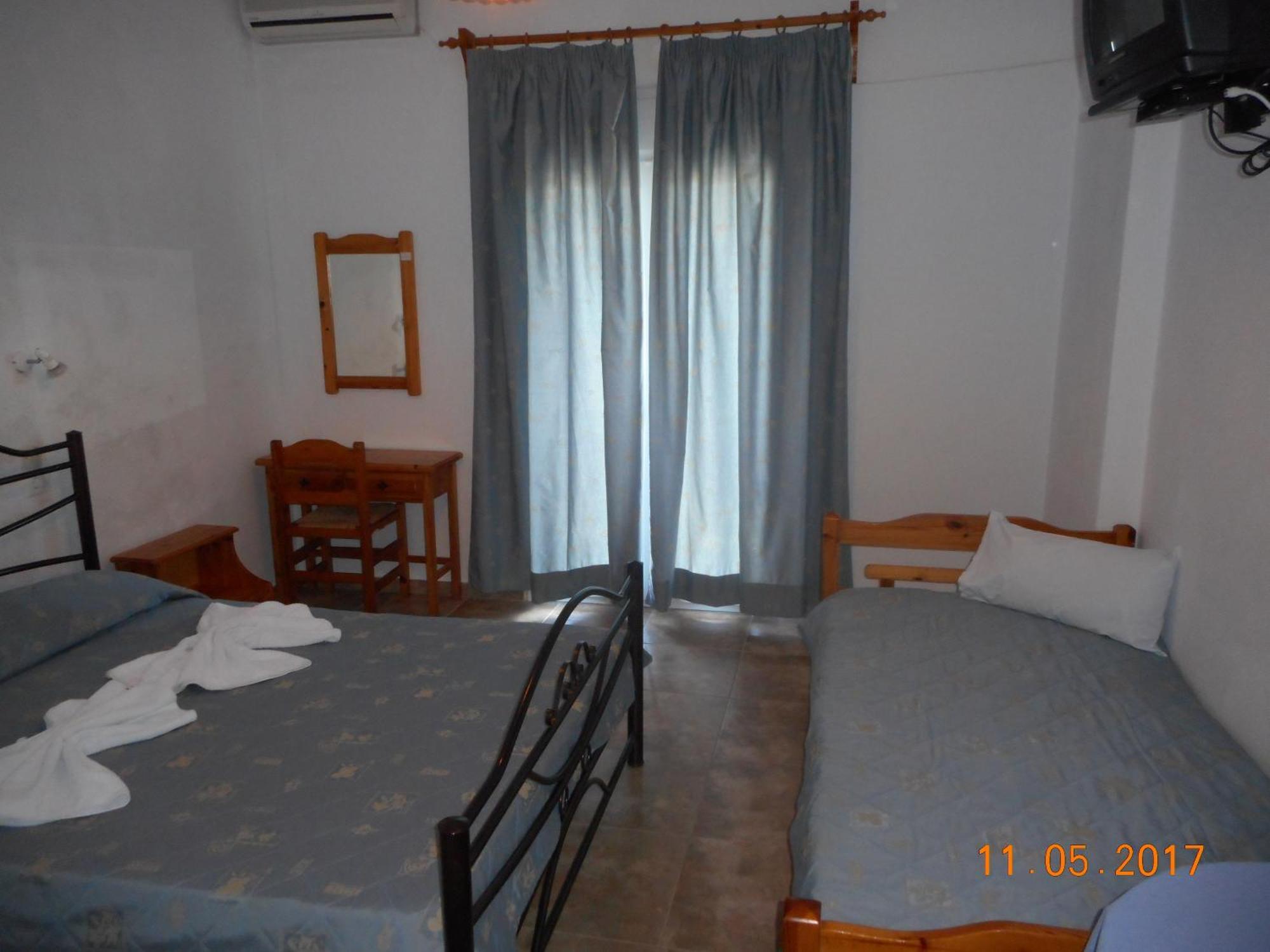 Guesthouse Christos Скопелос Екстер'єр фото